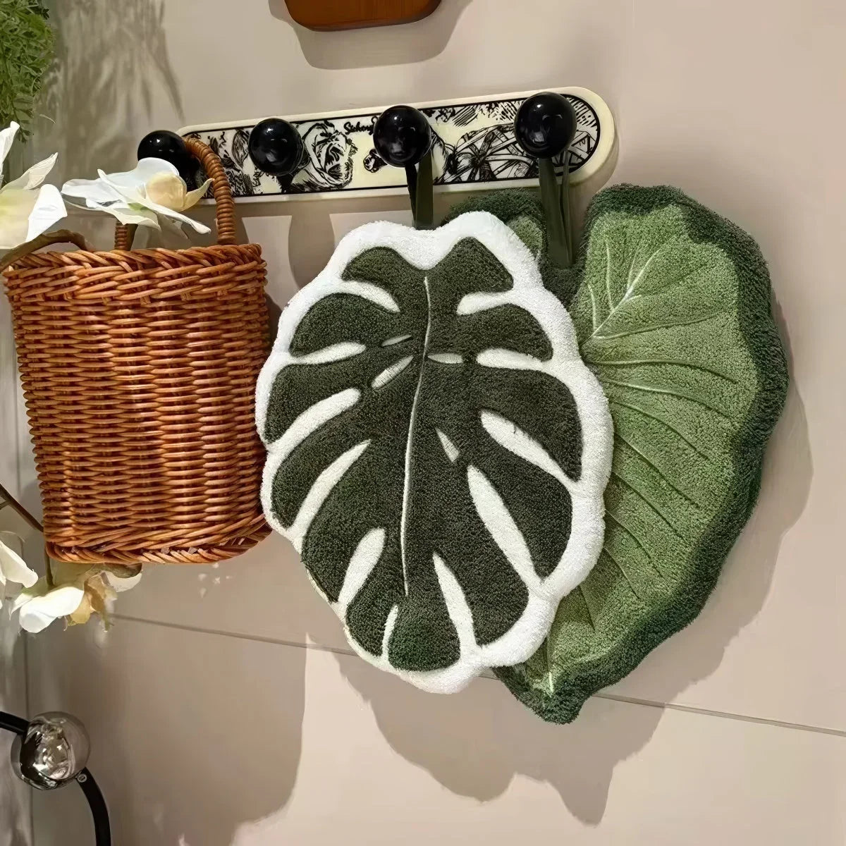 Purpose-Built Botanical Leaf Microfiber Hand Towel for Everyday Use