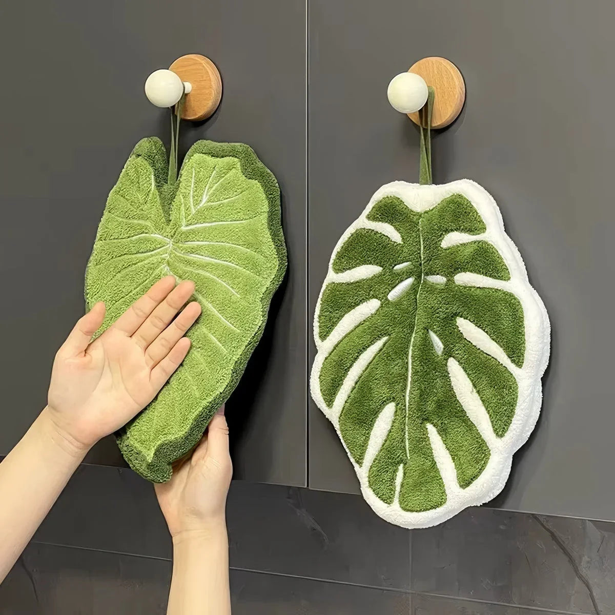 Purpose-Built Botanical Leaf Microfiber Hand Towel for Everyday Use