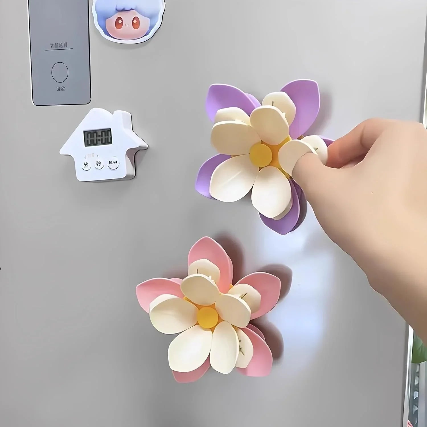 Space-Saving 2-Pack Cherry Blossom Magnetic Bag Clip