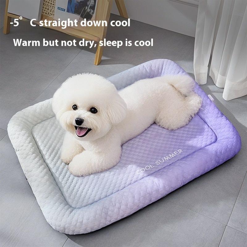 Pet-Friendly Ice Silk Pet Cooling Mat – Breathable Summer Cooling Bed