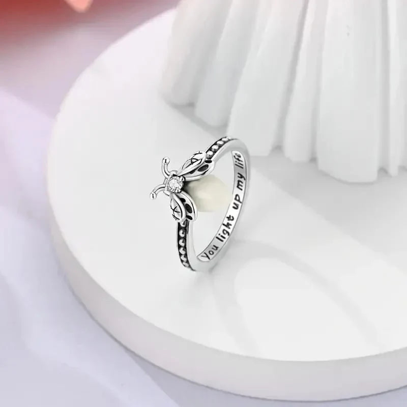 Distinctive Firefly Glow Ring S925 Silver – Luminous Nature-Inspired