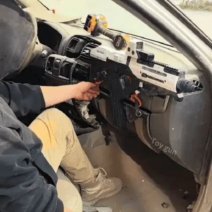 Purpose-Built Heavy Duty Zinc Alloy Shovel Mount for Everyday Use