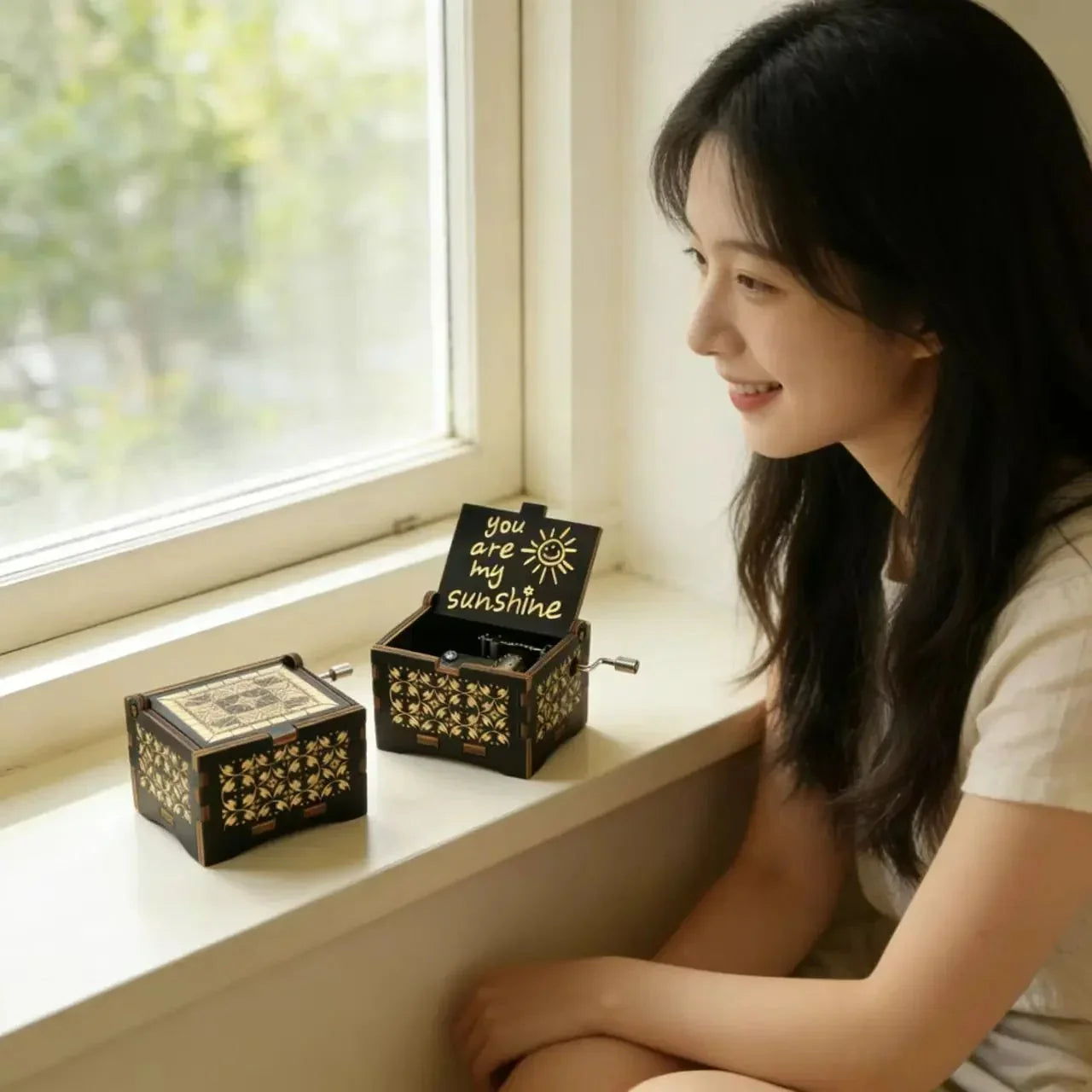 Vintage Wooden Music Box – 'You Are My Sunshine' Melody