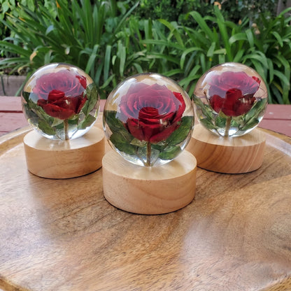 Hand-Poured Flower Resin Lamp with Warm Floral Night Light