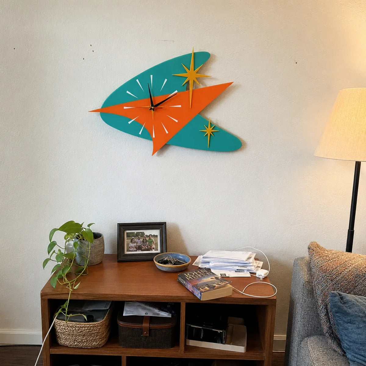 Purpose-Built Mid Century Modern Atomic Boomerang Wall Clock – Retro
