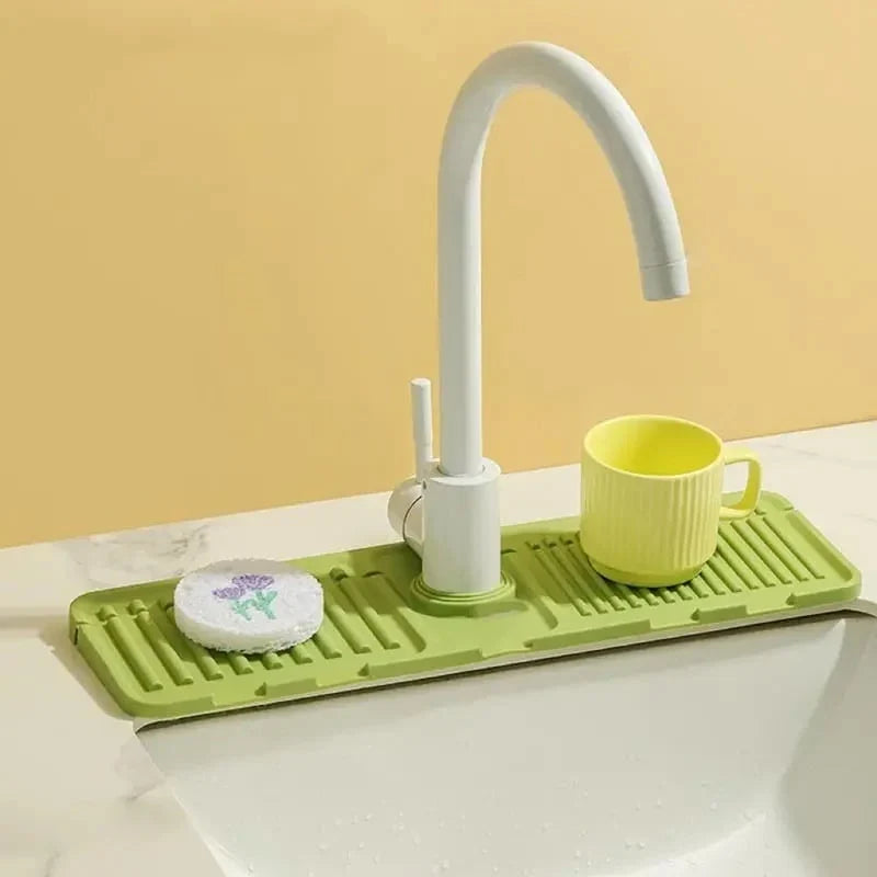 Easy-Care Faucet Guard & Draining Mat for Routine Upkeep