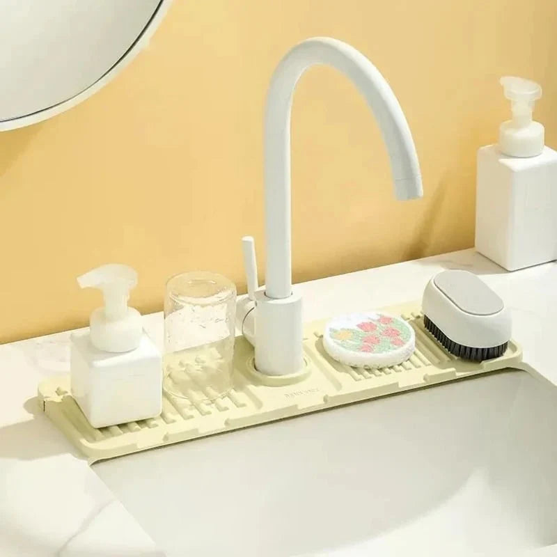 Easy-Care Faucet Guard & Draining Mat for Routine Upkeep