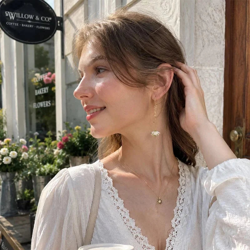 Distinctive 14K Spiral Ikebana Earrings for Everyday Wear