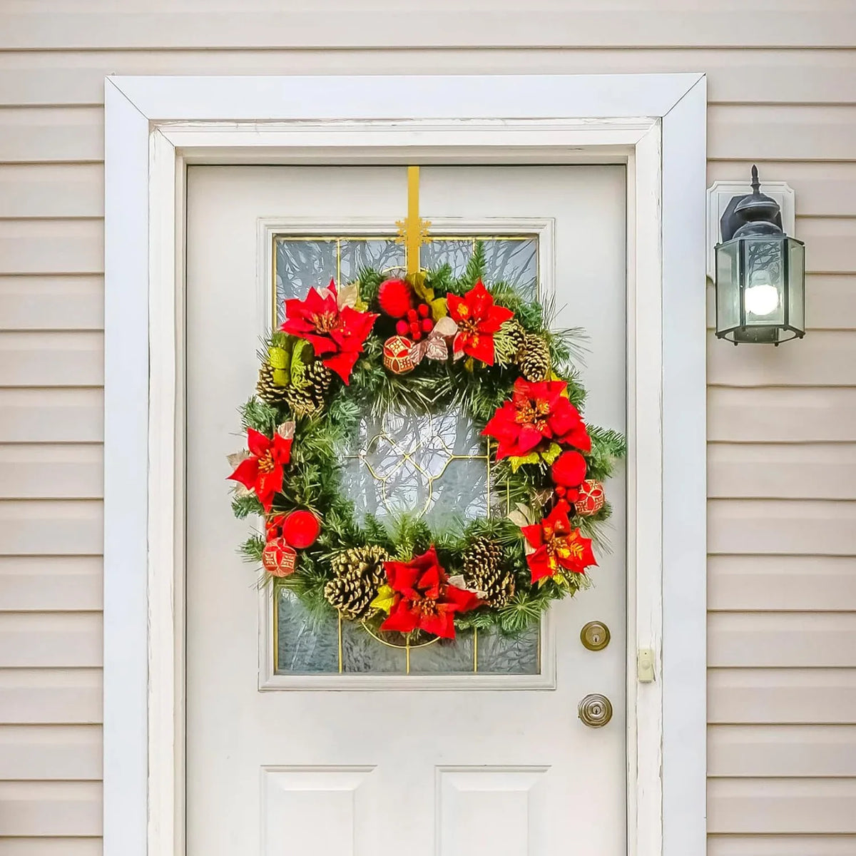 Space-Saving Metal Over The Door Wreath Hanger – Snowflake Tree Star