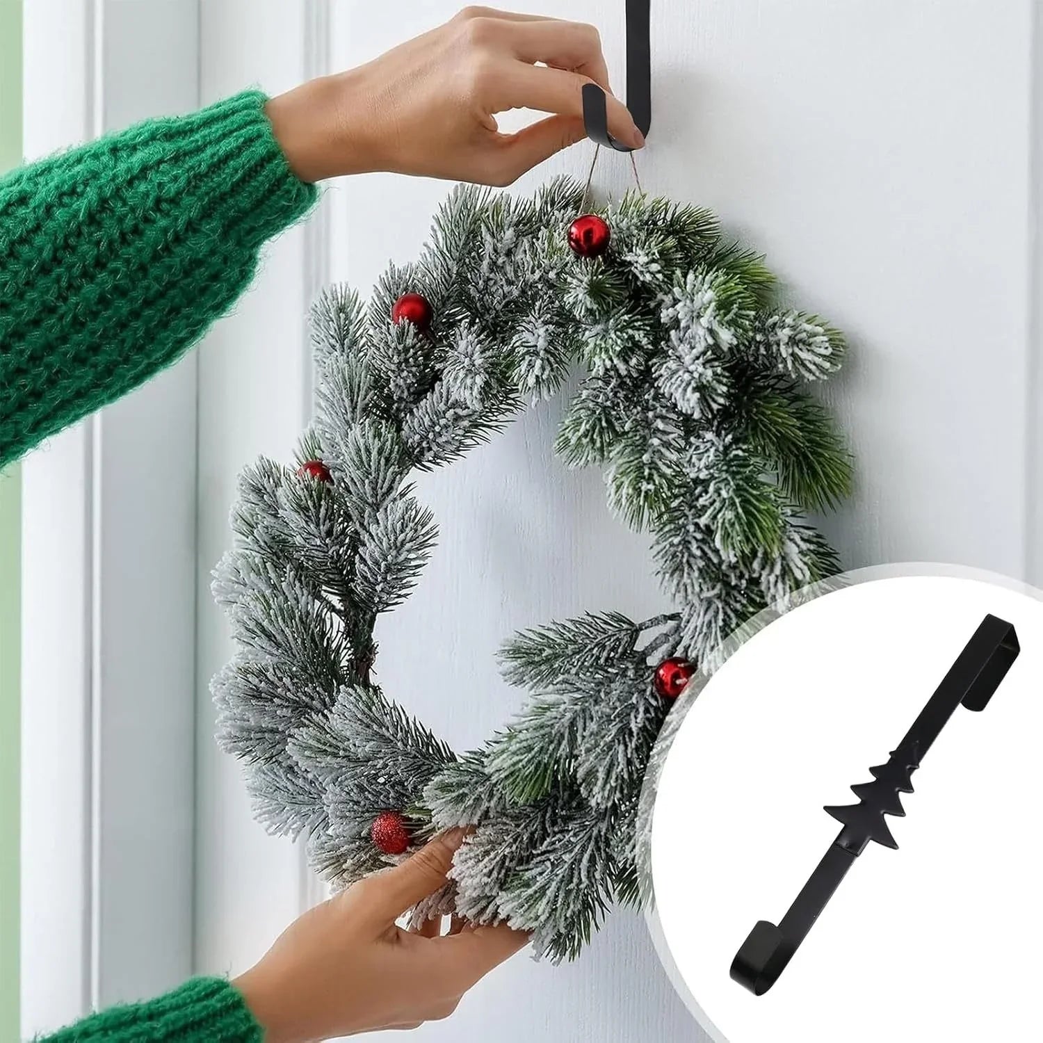 Space-Saving Metal Over The Door Wreath Hanger – Snowflake Tree Star
