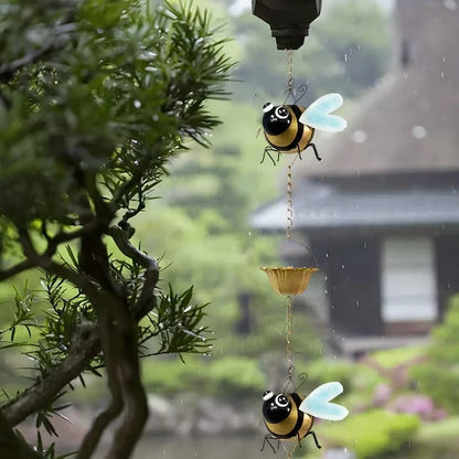 Outdoor Whimsical Bee Rain Chain – Transforming Rainy Days into a