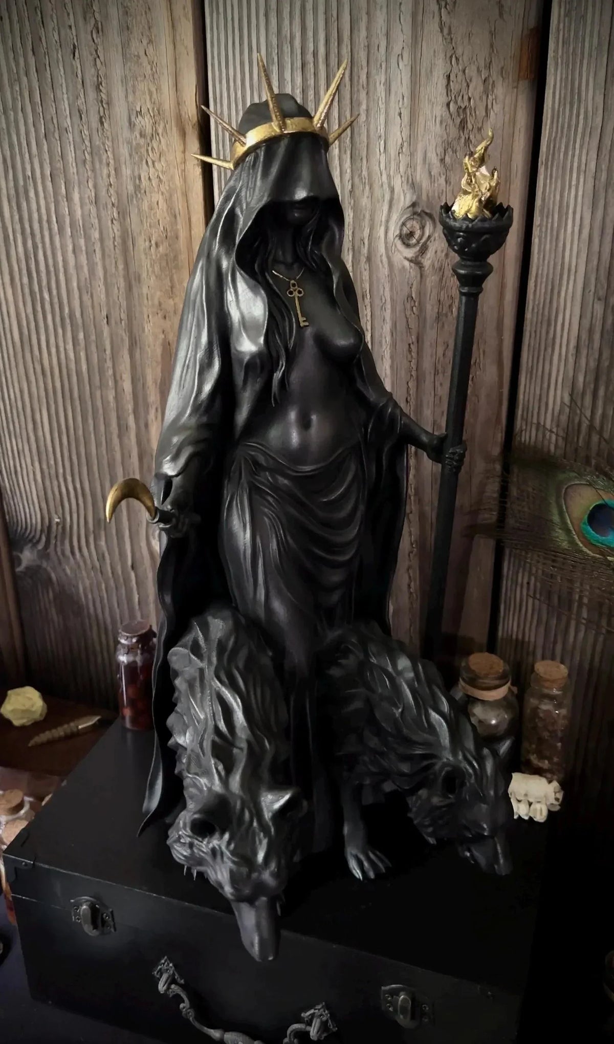 Purpose-Built Hekate Niktipolos, The Witch of The