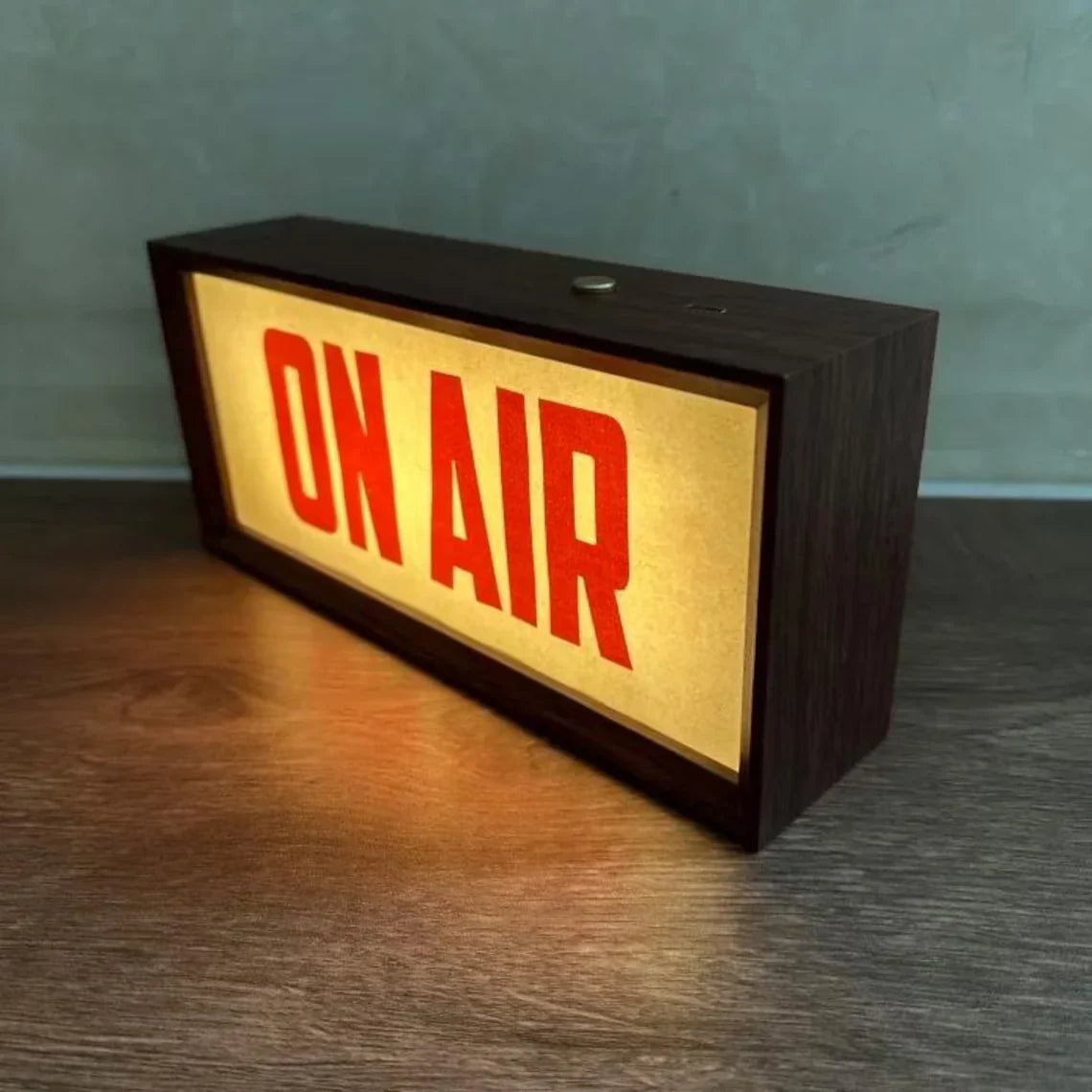 Decorative ON AIR Sign Lamp, Podcast Box Sign for Focused Lighting