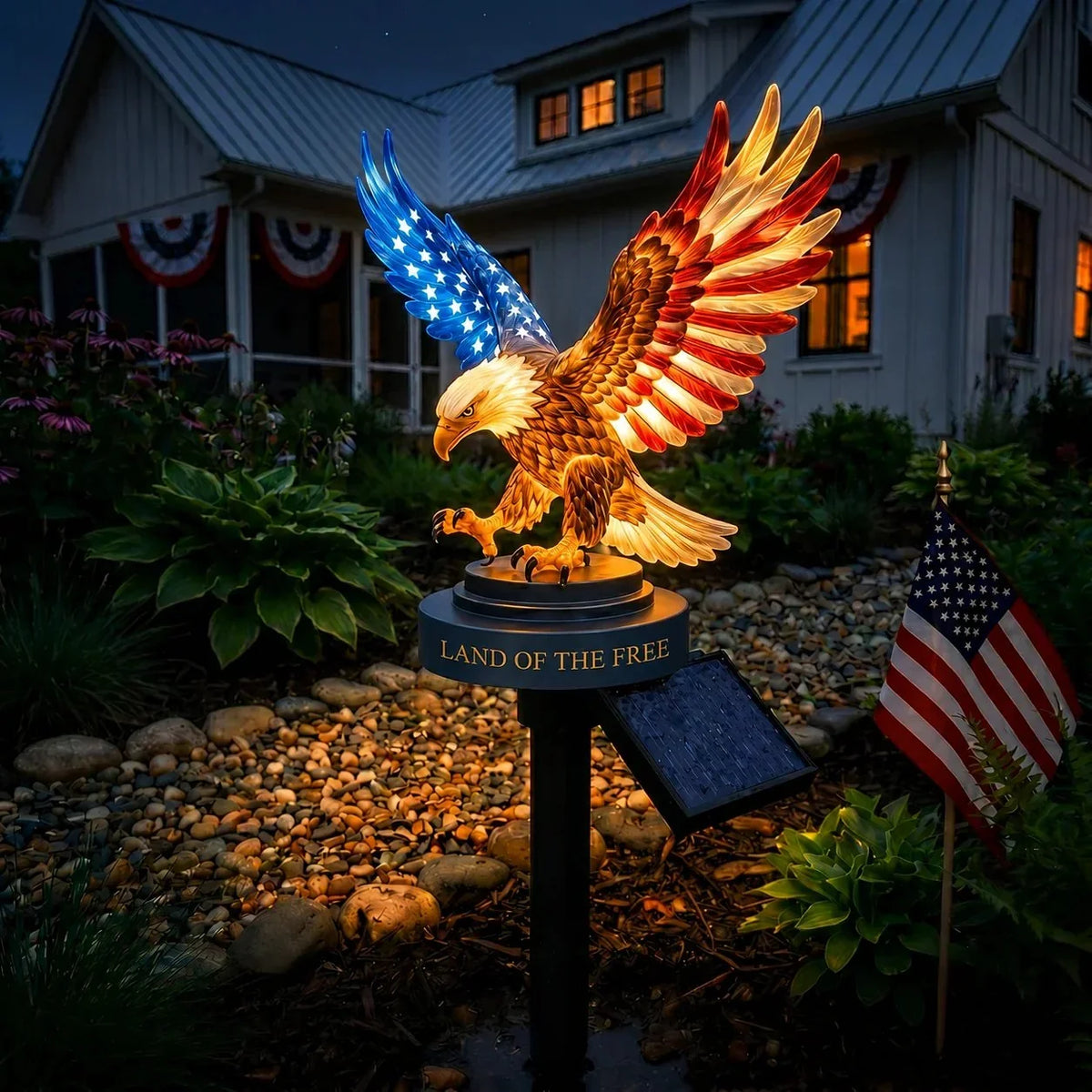 Outdoor-Ready Solar Eagle – American Freedom for Garden Display