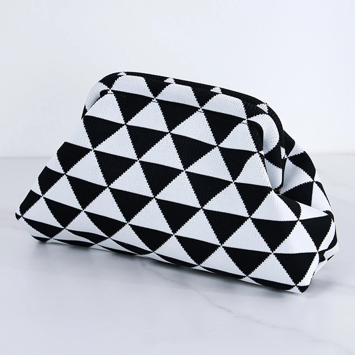 Space-Saving Women's Striped Cloud Handbag – Your New Go-To for Every