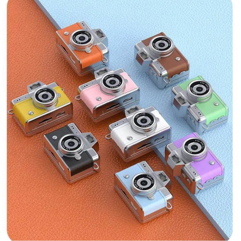 Purpose-Built Retro Mini Digital Camera – 1080P Flip Screen, Keychain