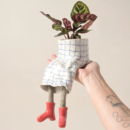 Outdoor Creative Sitting Planter Collection for Gar – Creative Sitting
