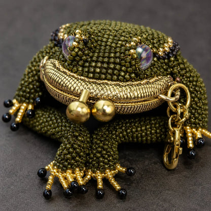 Purpose-Built Hand-made Charming Frog Coin Purse for Everyday Use